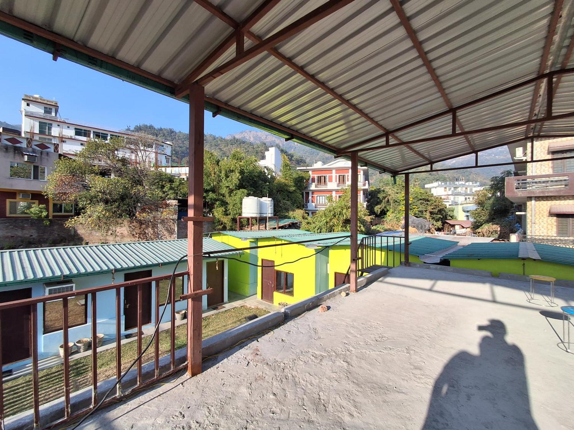 Landlopers Hostel Rishīkesh Εξωτερικό φωτογραφία